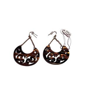 Yochi NY Tortoise Shell Patterned Lightweight Cut Out Dangle Earrings